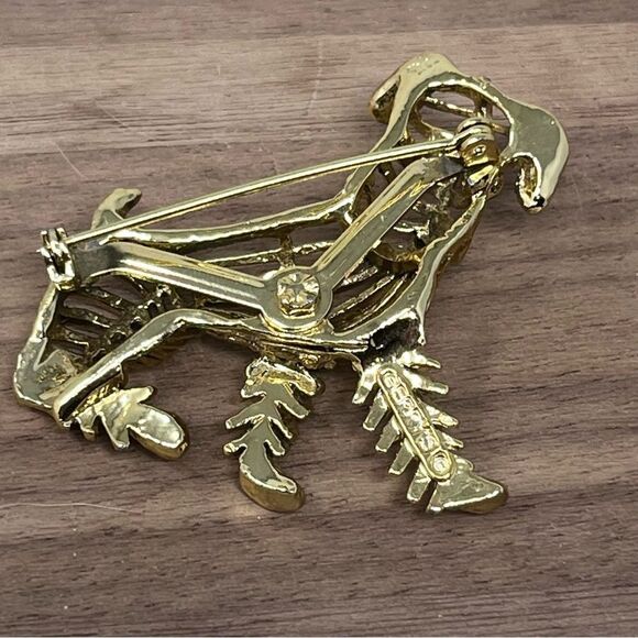 Signed Gerry’s Airedale Terrier Gold tone Emerald Green Eyes Pin Brooch - Picture 4 of 8